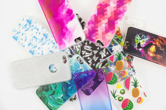 The Ultimate Guide to Phone Cases with Wireless Charging & Built-in Stands